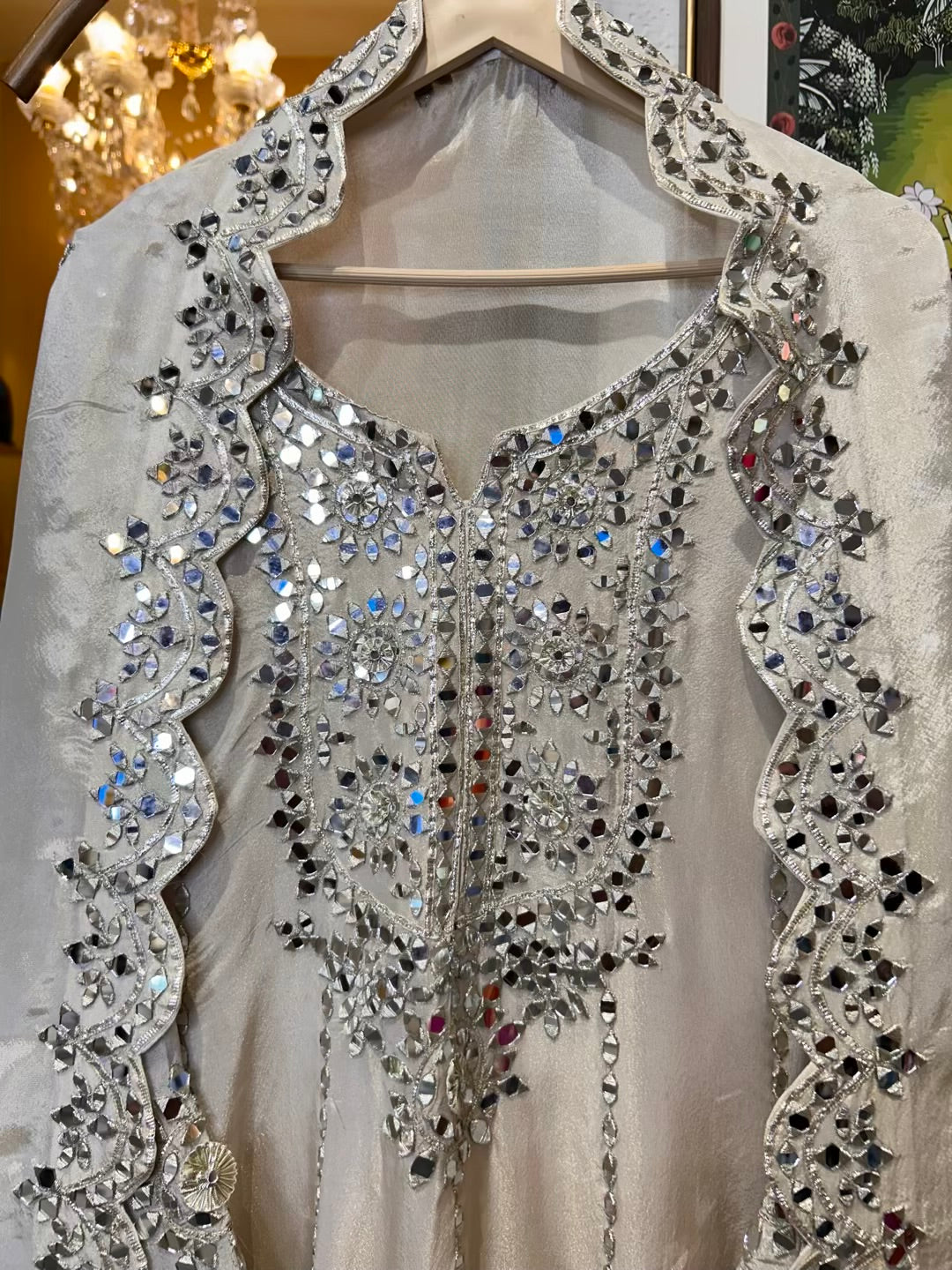 Ameera-é-Noor Anarkali (Ivory)