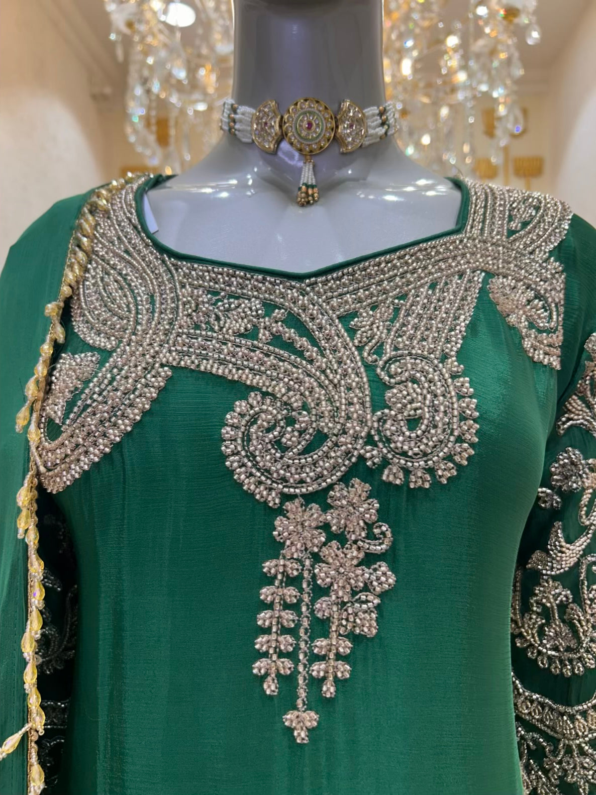 Aavira Chinon Élan Set (Green)