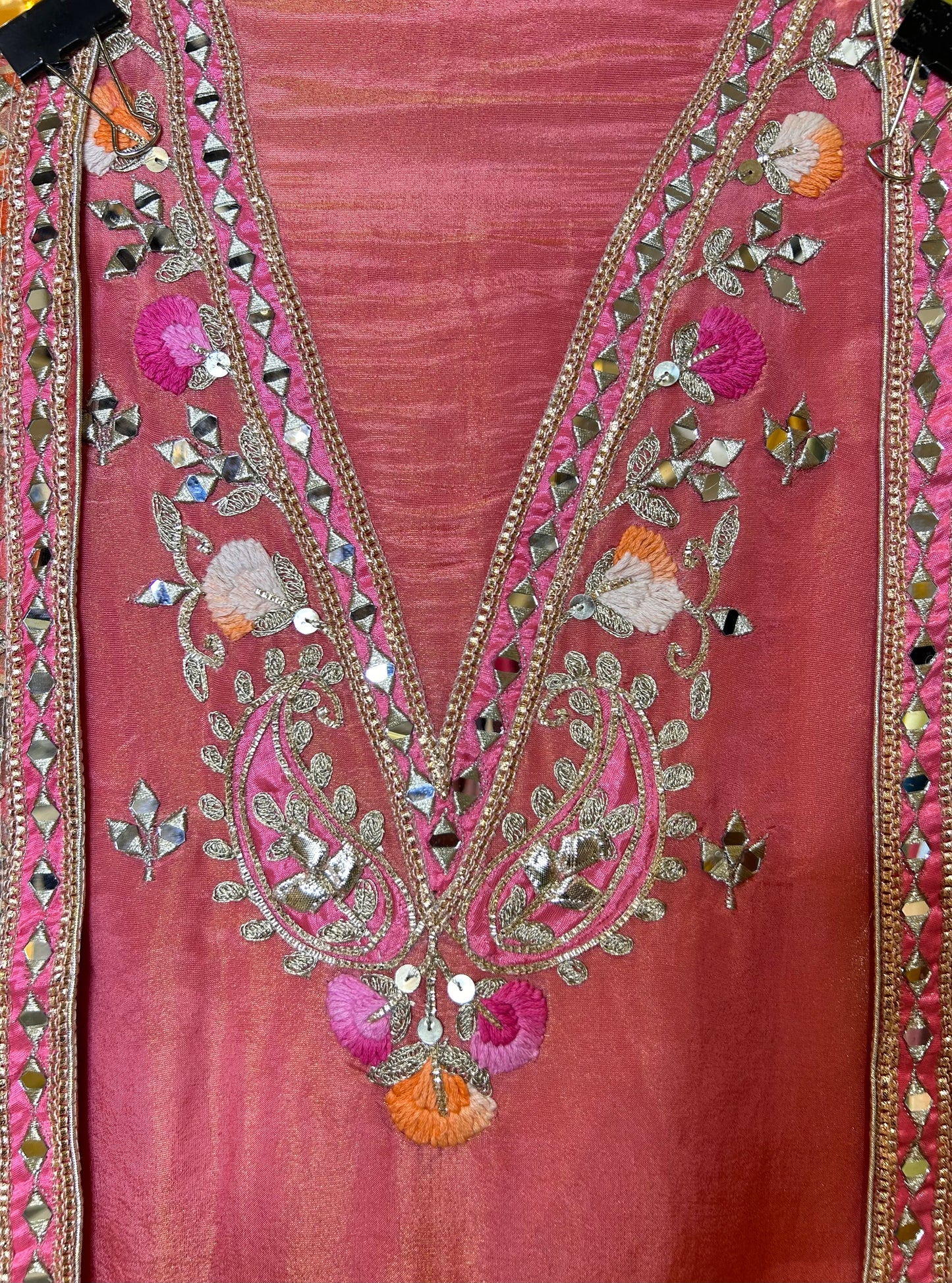 Noor-e-Naqsh (Pink)