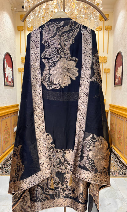 Gauhar Kashi Suit