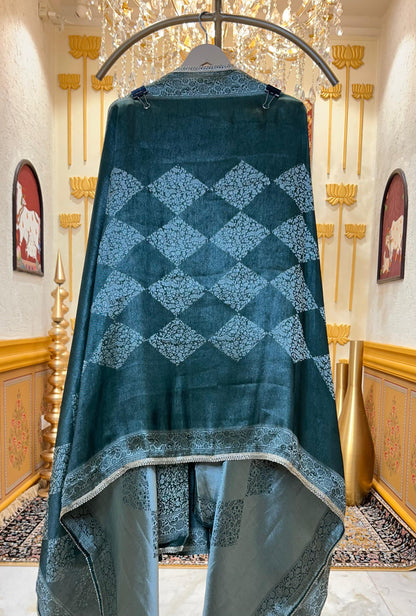 Zarvahana Brocade Suit (Green)