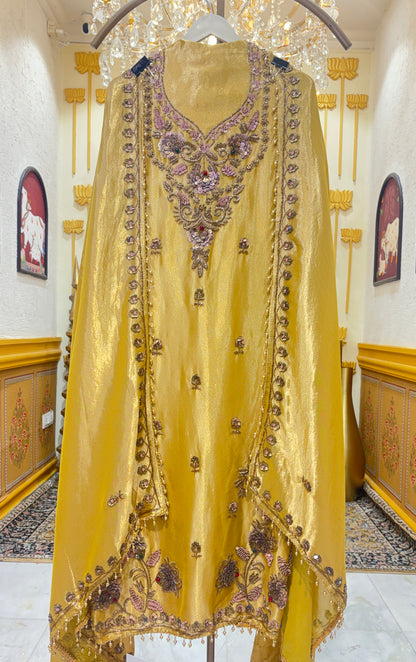 Zariya Noor Organza Suit