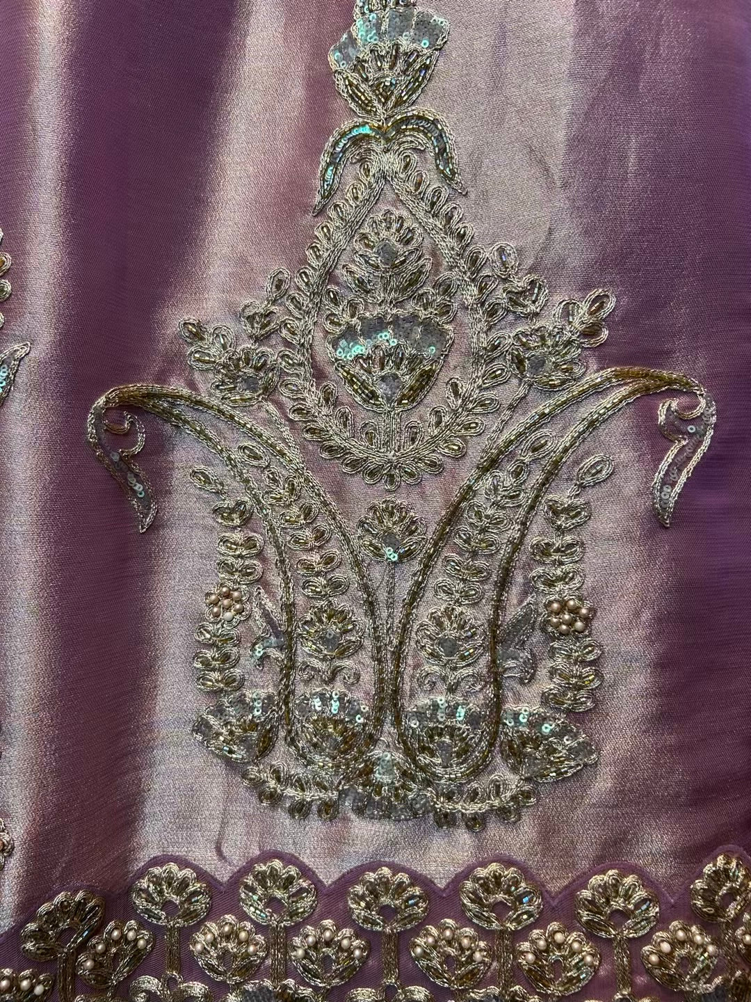 Sarvinoor Organza Suit (Lavender)