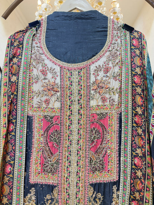 Elanira Crepe Suit