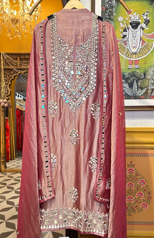 Aaina-e-Noor (Wine)