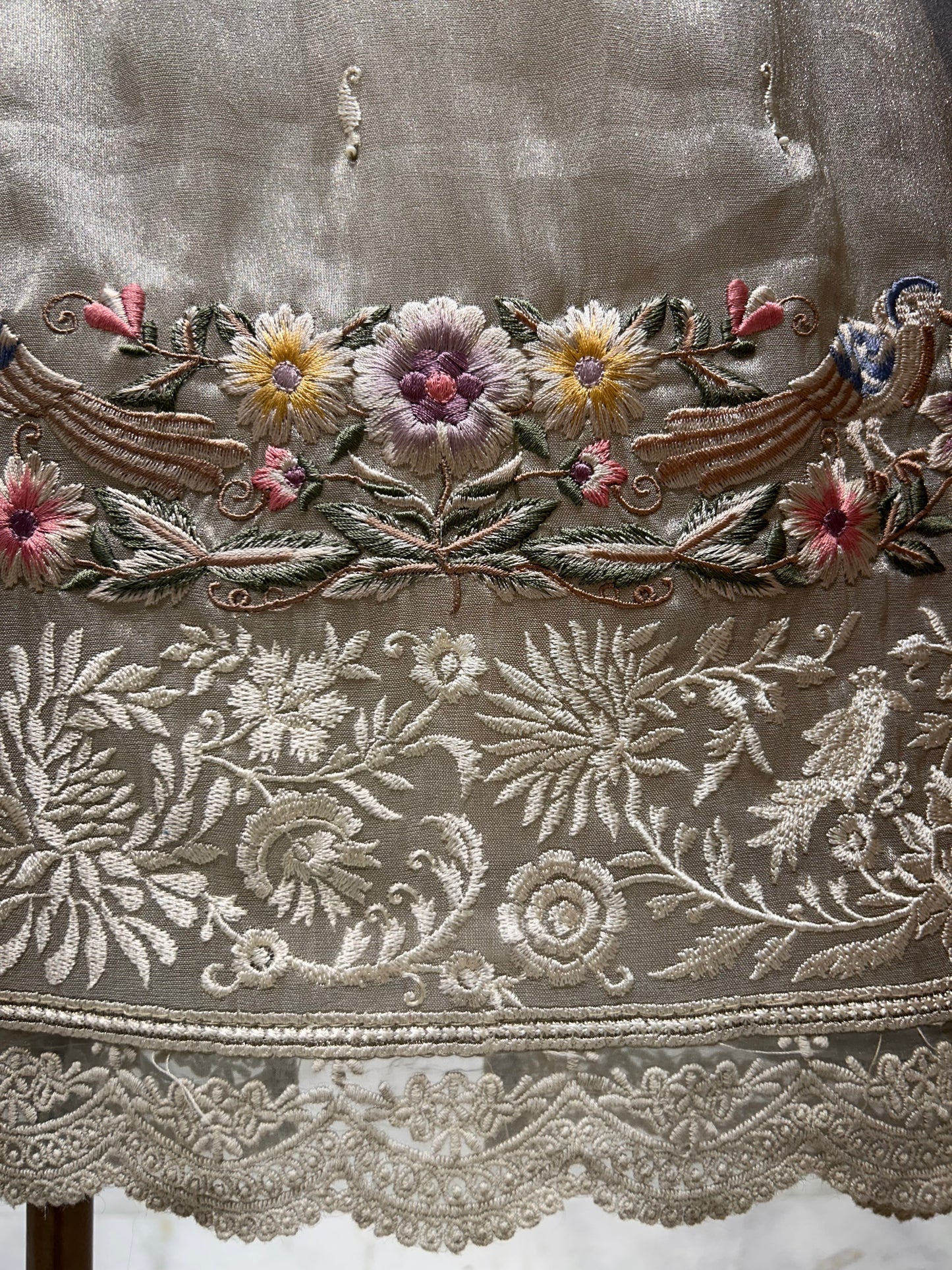 Nivara Threadwork Suit