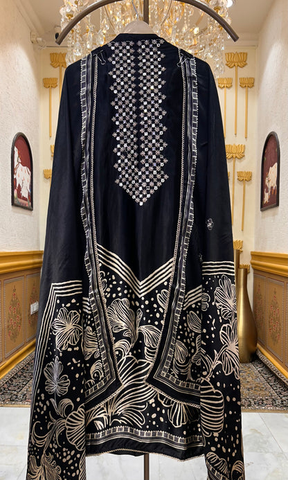 Mehera Mul Suit