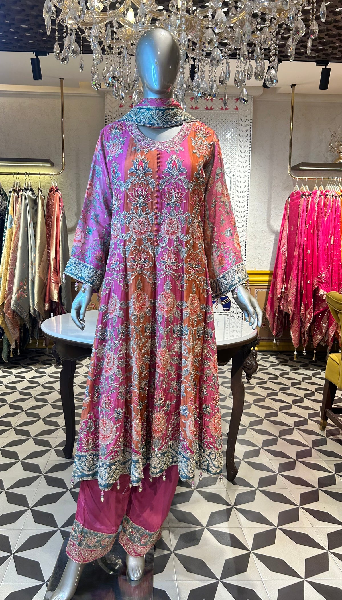 Aabhriya Anarkali Set