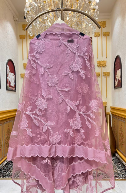 Elina Appliqué Veil Suit (Lavender)