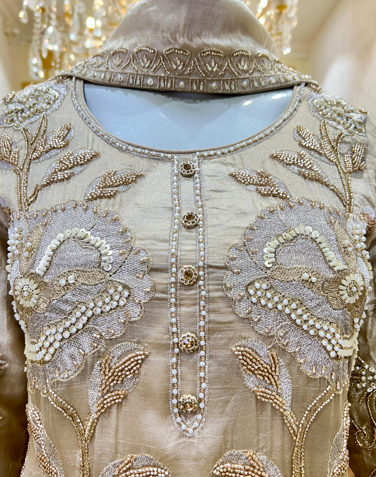 Zariyah Royale Suit