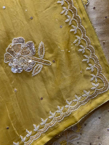 Zareen-é-Moti (Yellow)