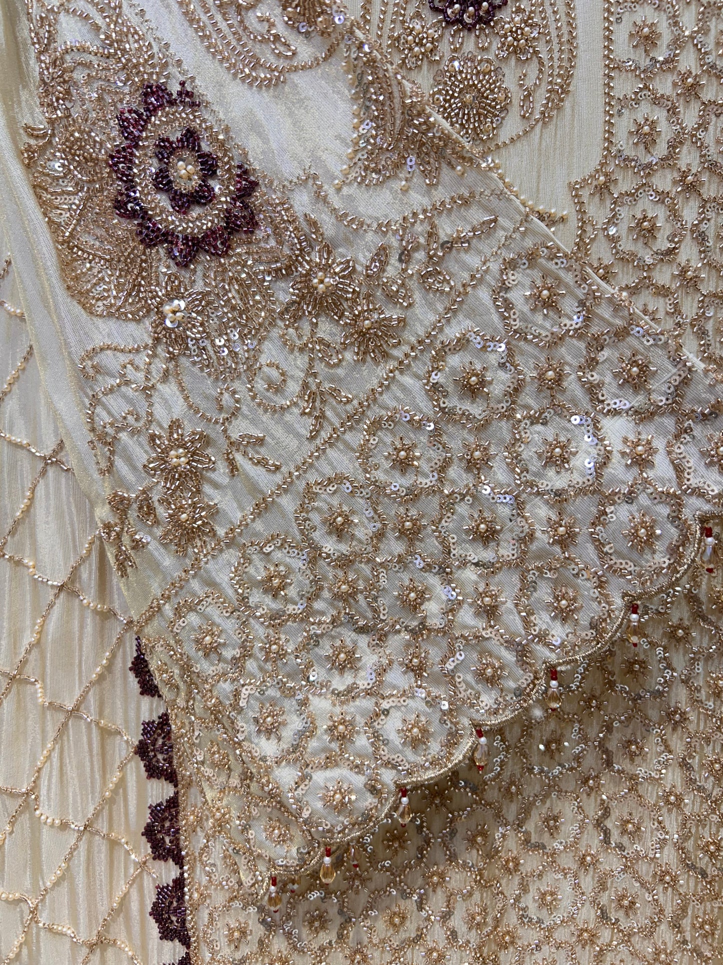 Vihana Cutdana Silk Suit