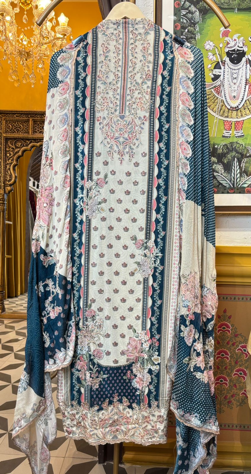 Afsara Crêpe Suit (Peacock Blue)