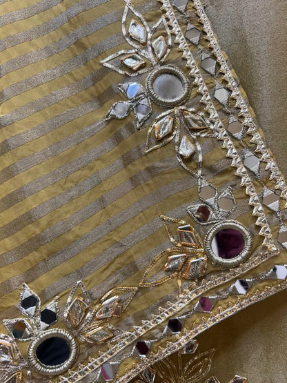 Gulraiza Banarasi Suit (Beige & Yellow)