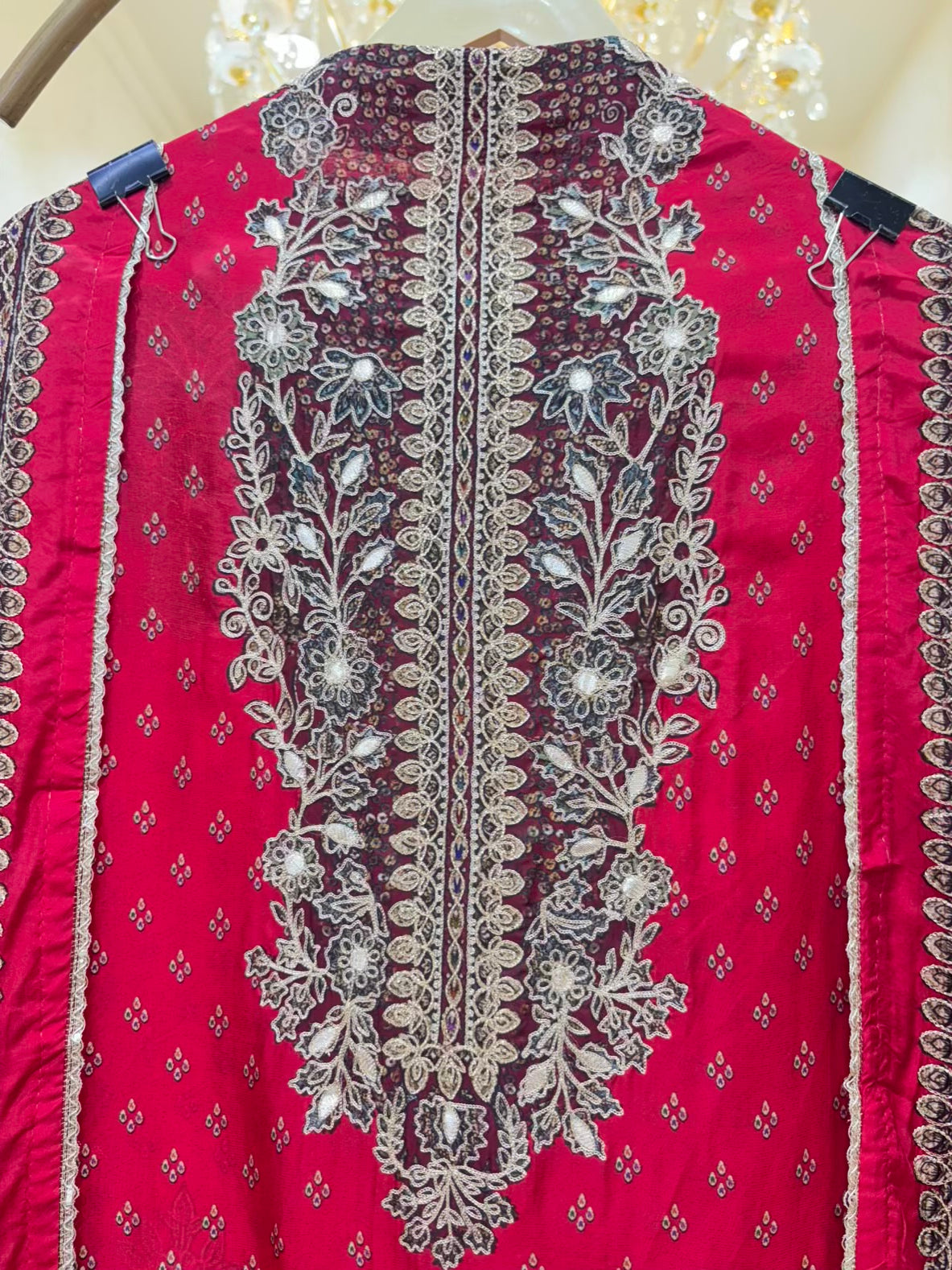 Vira Zari Crepe Suit
