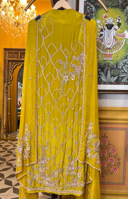 Inaaya Organza Suit (Lemon Green)