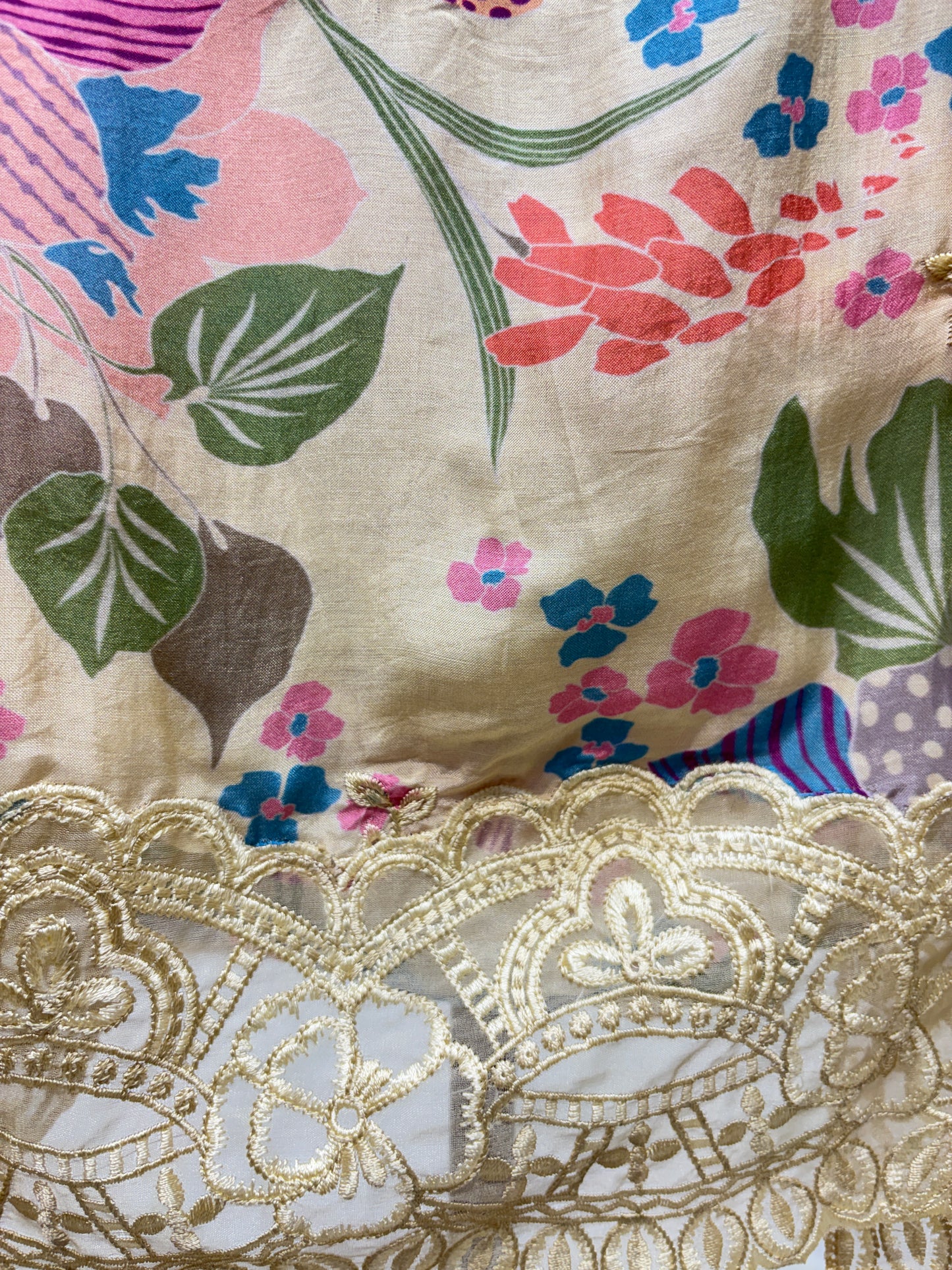Reina Muslin Lace Set