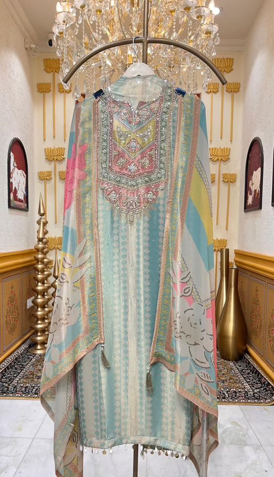 Zarmina Cutdana Élan Suit (Turquoise & Beige)