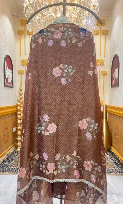 Zarveesha Handprint Élan Suit (Mouse)