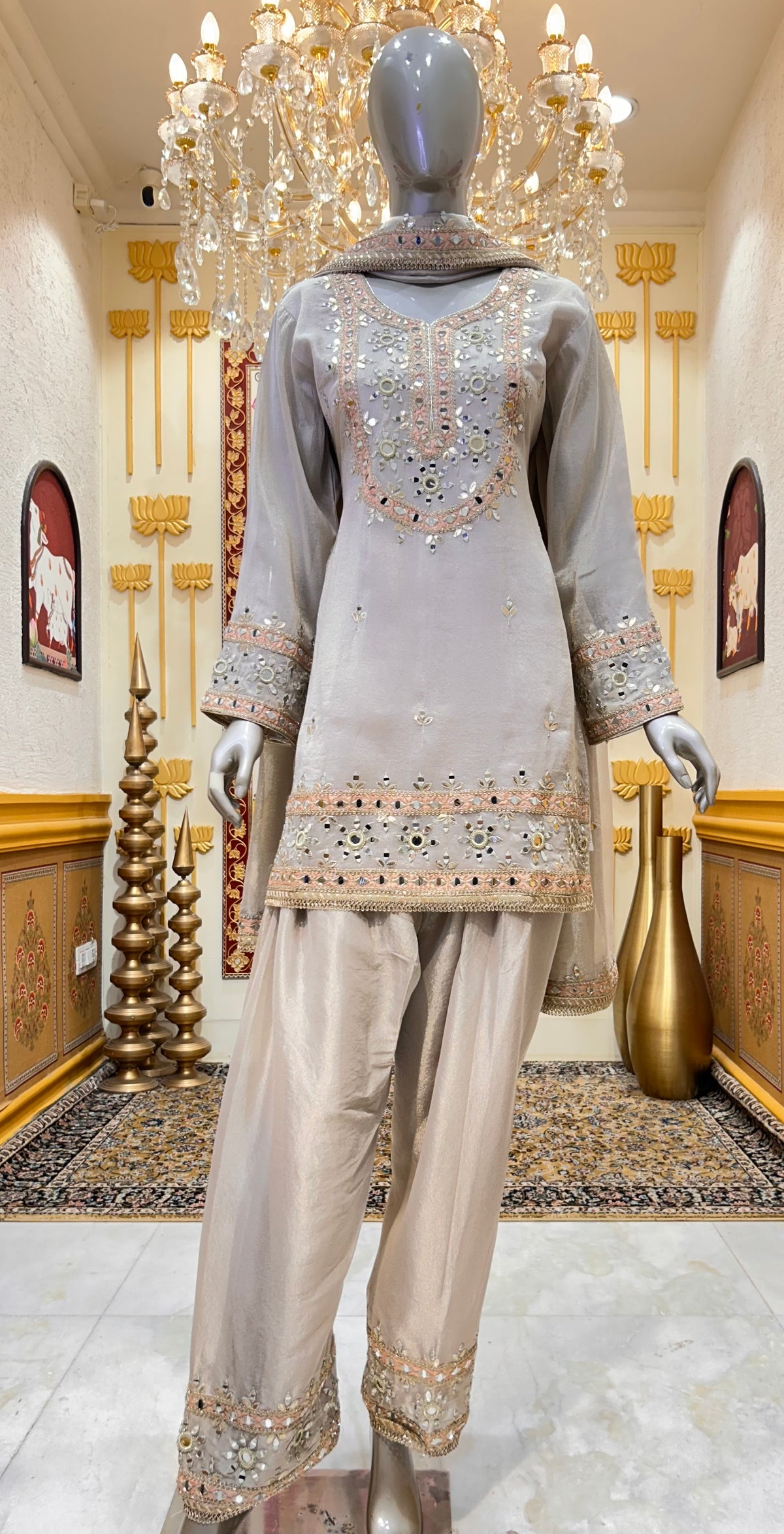 Aaina Rang Mahal Suit