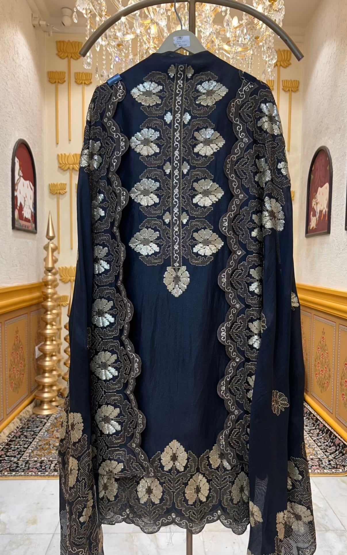 Zareená Éther Suit (Black)