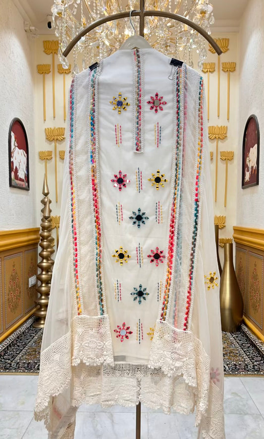 Vesna Aaina Chikankari Suit