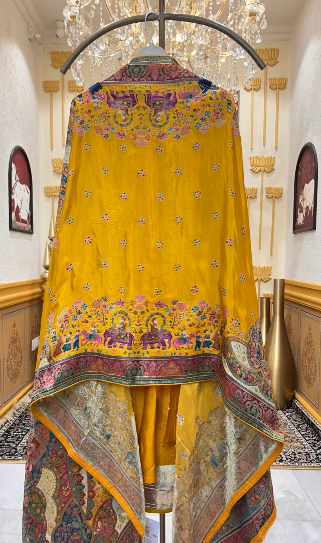 Mehvara LoomKaar Suit (Yellow)