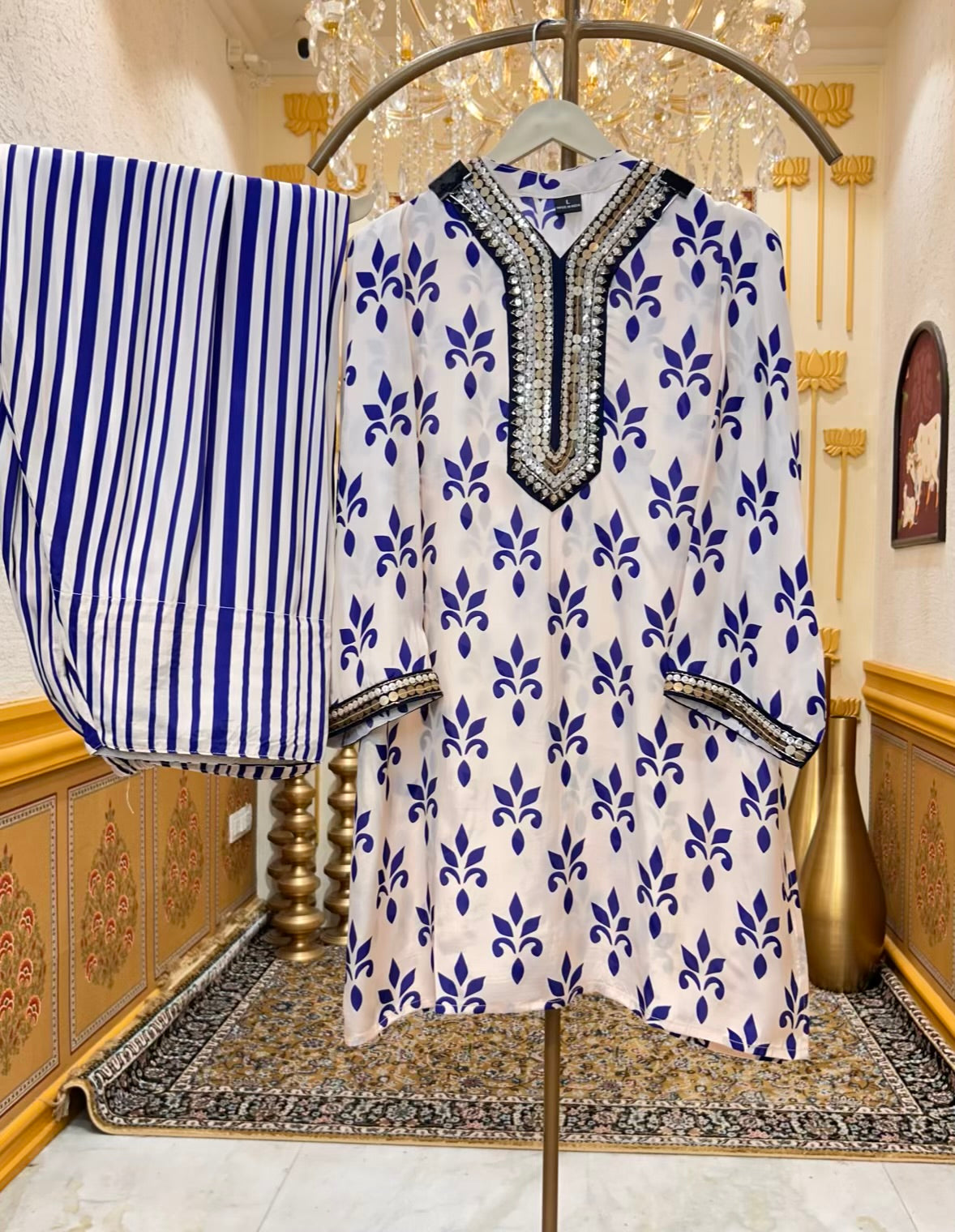 Vireya Printed Handwork Farshi Set