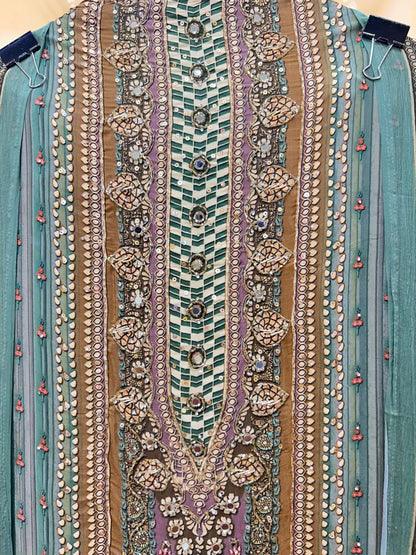 Zehna Printed Crepe Suit (Green)