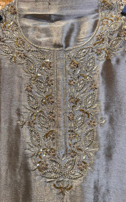 Aabroo-e-Zar (Beige)