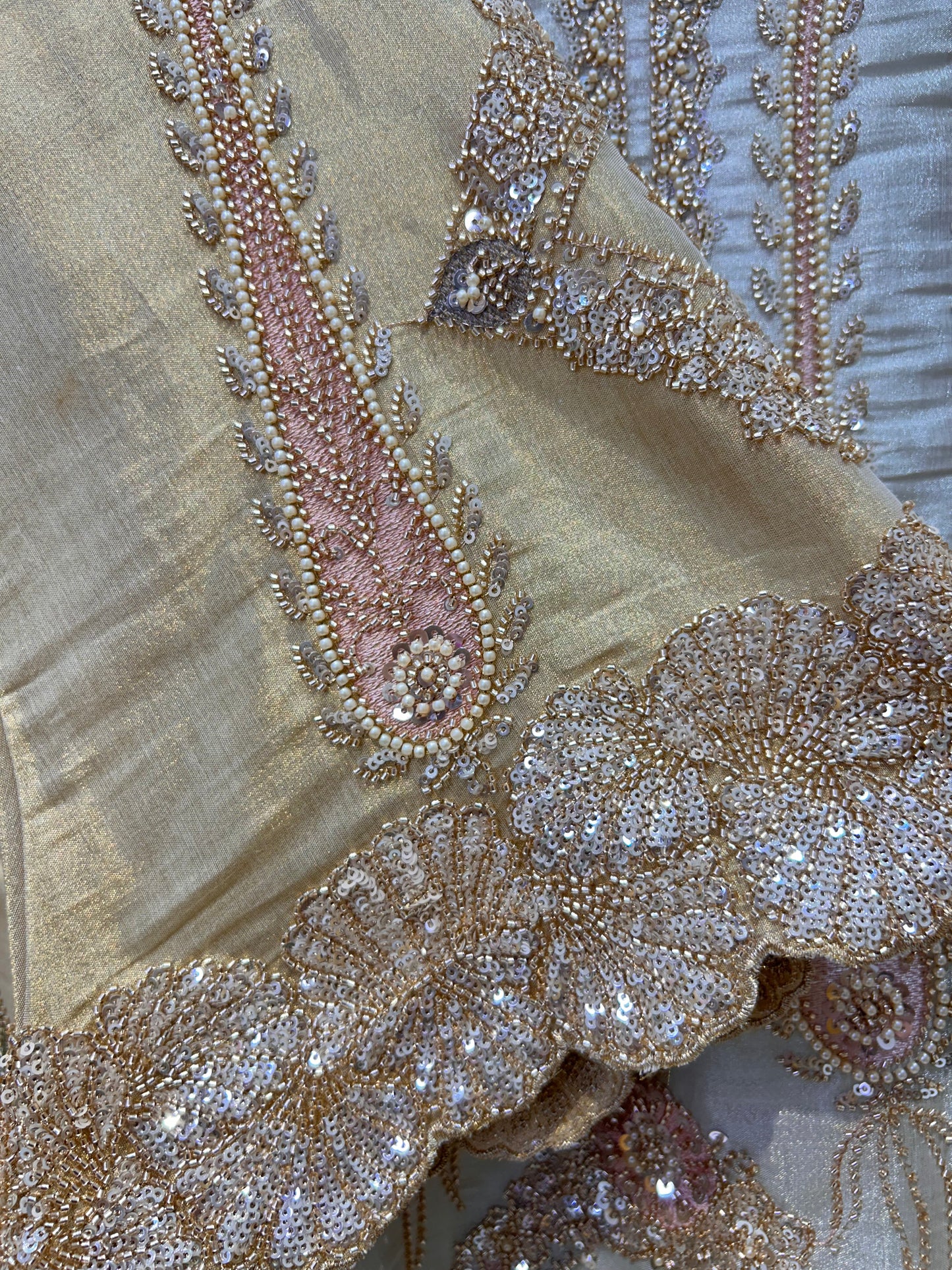 Aurelia Noor Anarkali Set