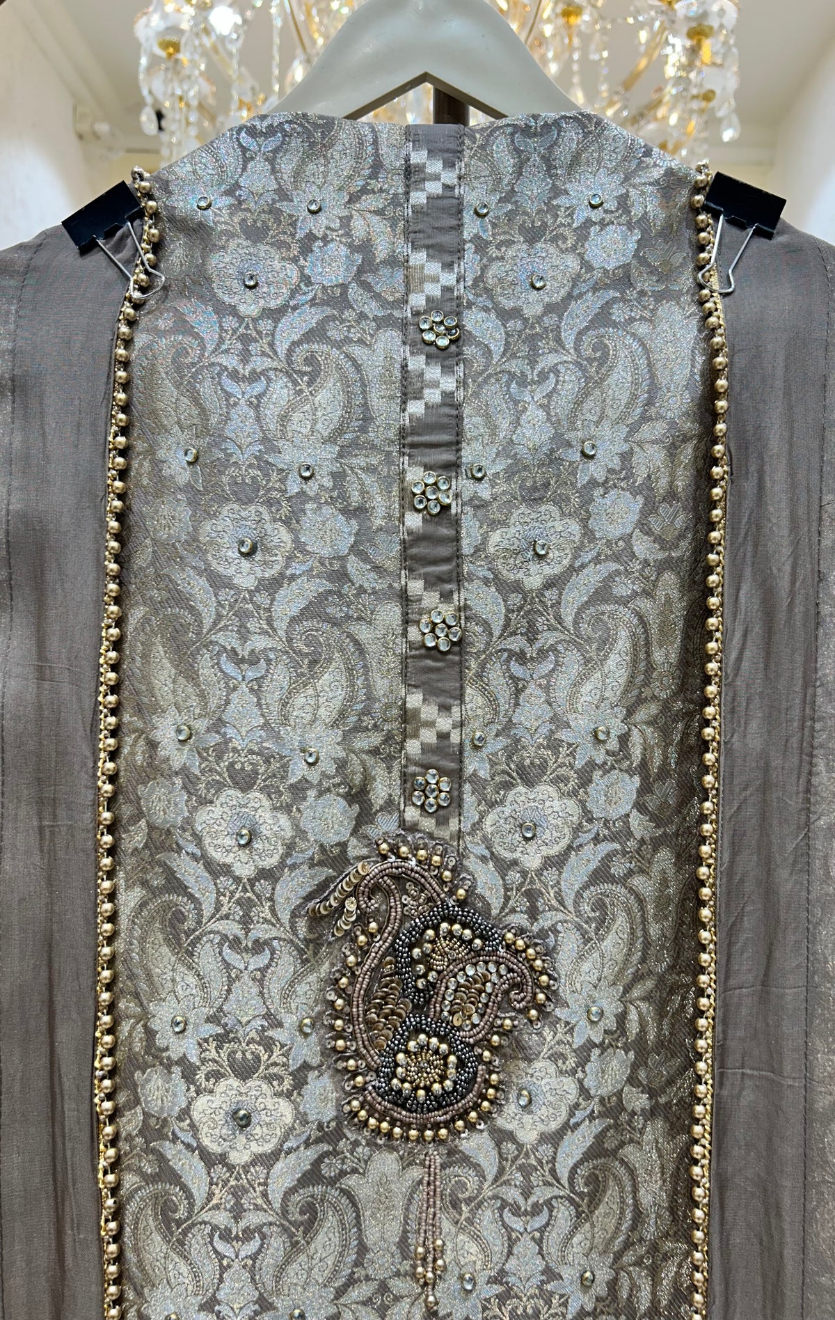 Charuvi Brocade Suit
