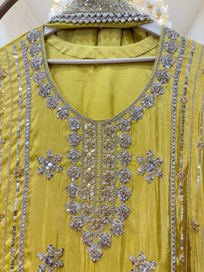 Mehr Maha Royale Lehenga Set