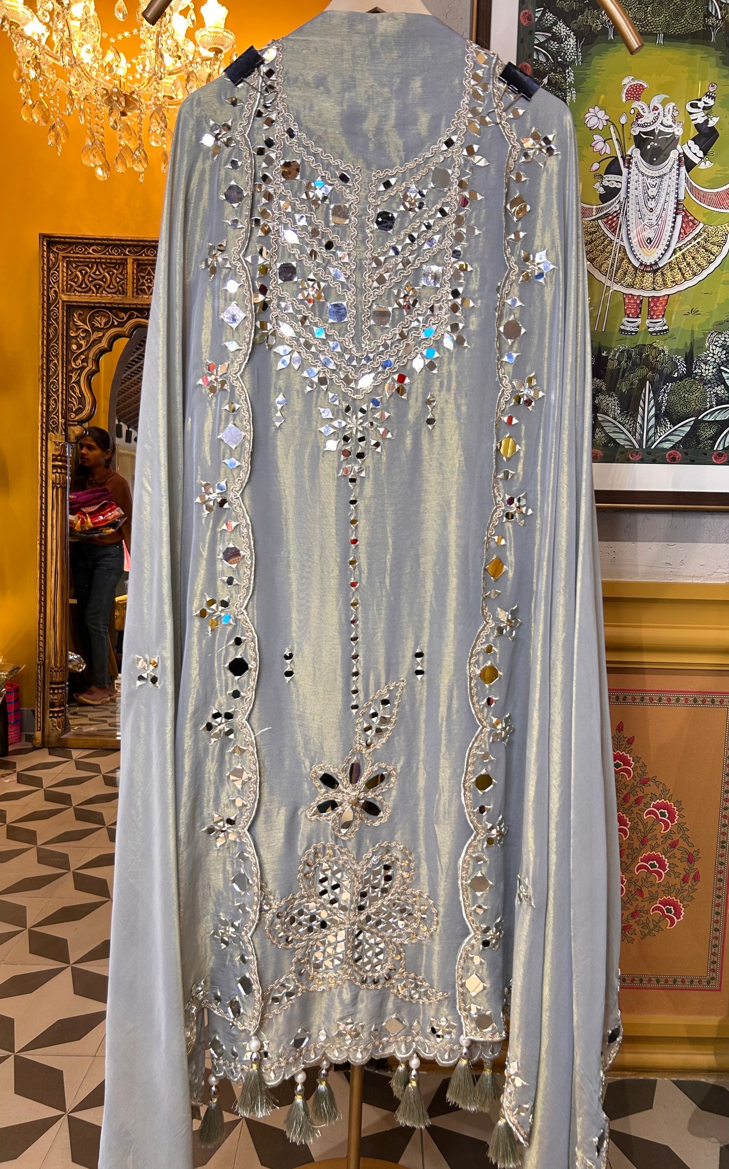 Aaina-e-Dori (Blue)