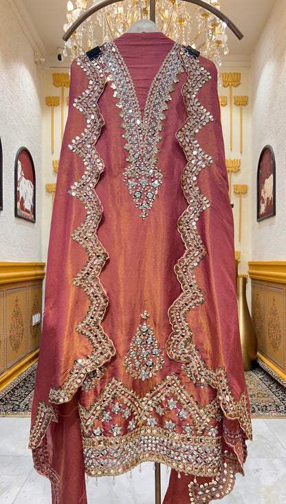 Azira Aaina Suit