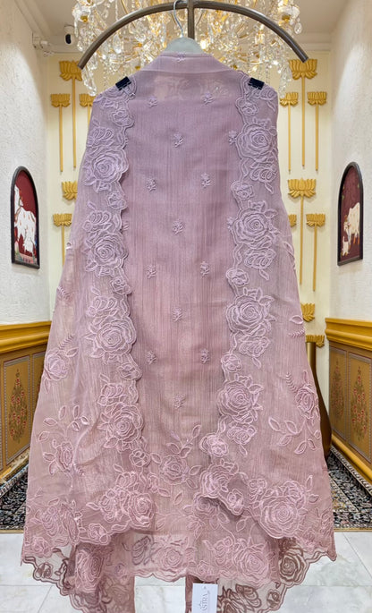 Naira Dori Tissue Suit