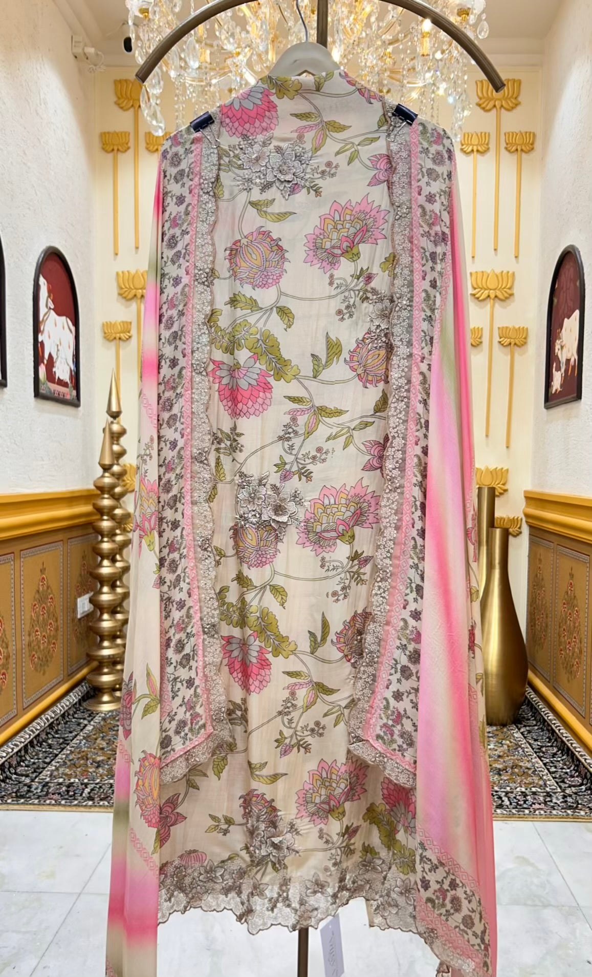 Zehna Pastel Bloom Suit (Beige)