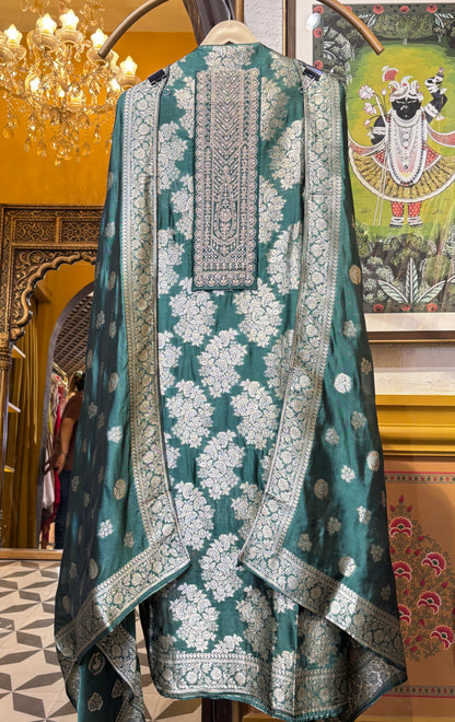 Rajvielle Heritage Banarasi Suit