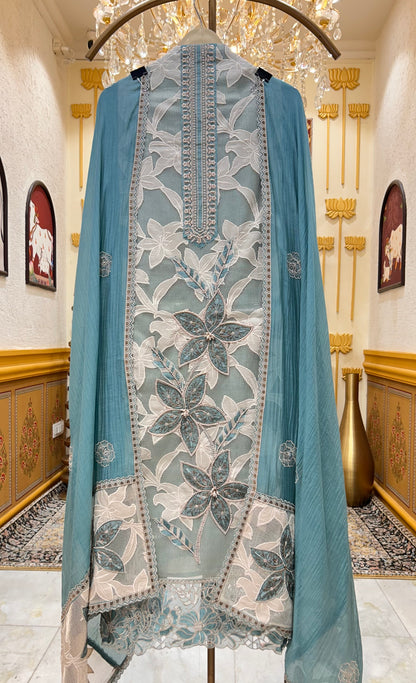 Aarohi Appliqué Grace Suit