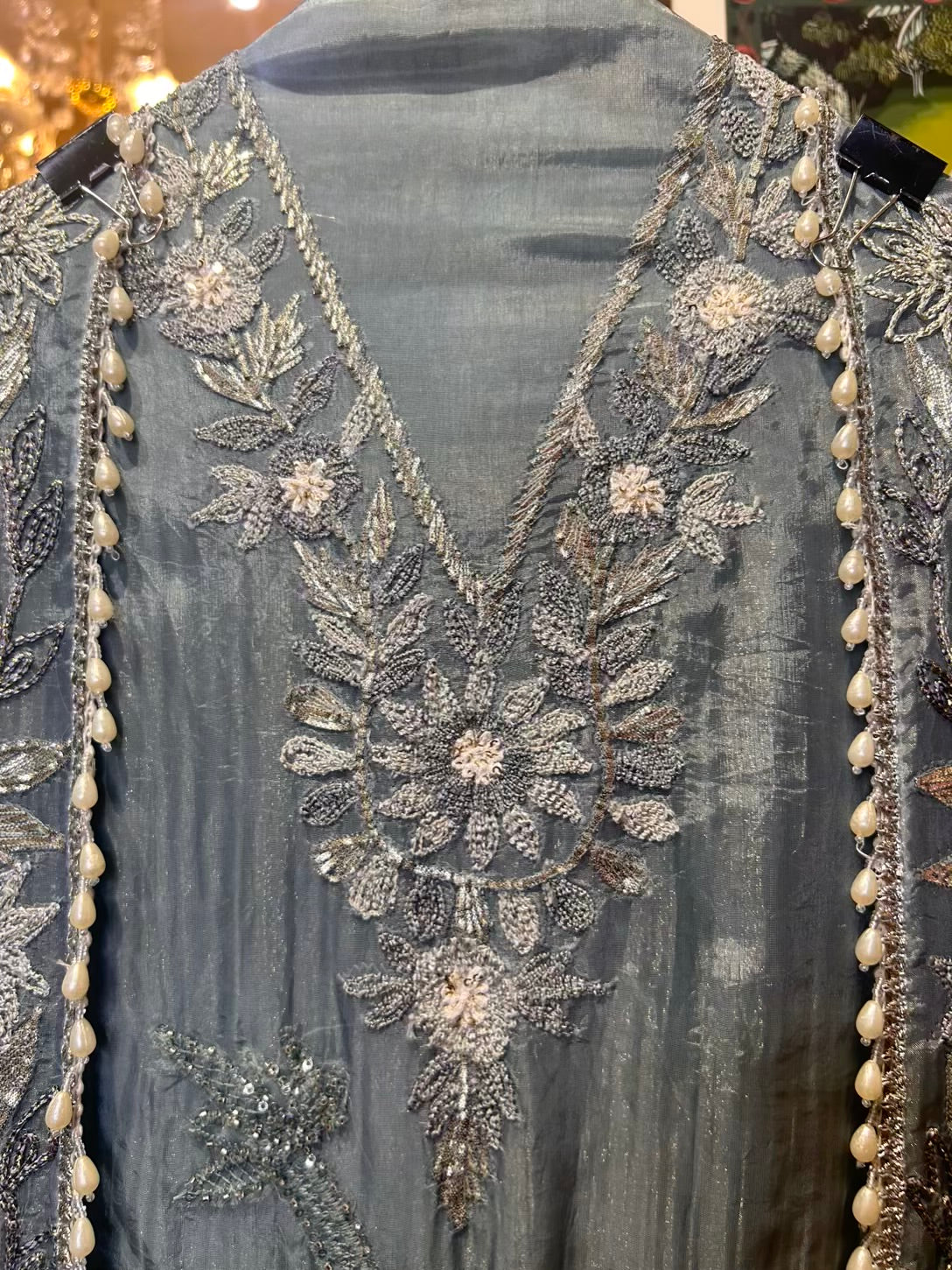 Ruhaysha-é-Noor Organza Suit (Blue)