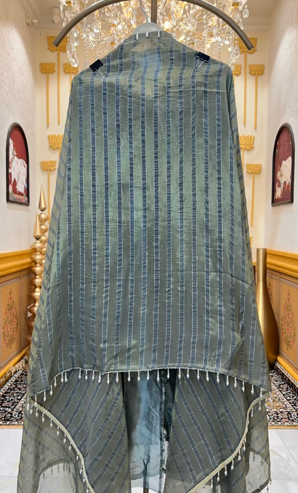 Sarveena Banarasi Glow Suit (Mehendi Green)