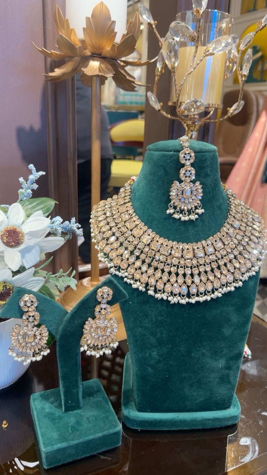 Maharani Darbaar Kundan Set