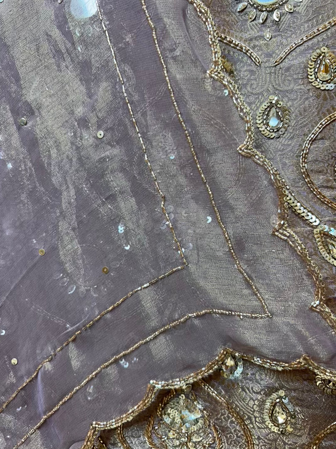 Zarooqía Glimmer Suit (Lavender)