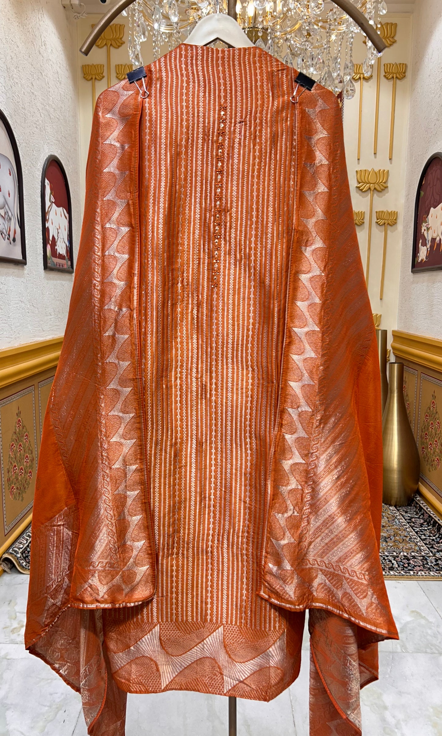 Ishira Banarasi Weave Noor (Rust)