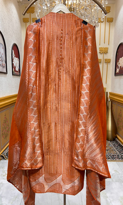 Ishira Banarasi Weave Noor (Rust)