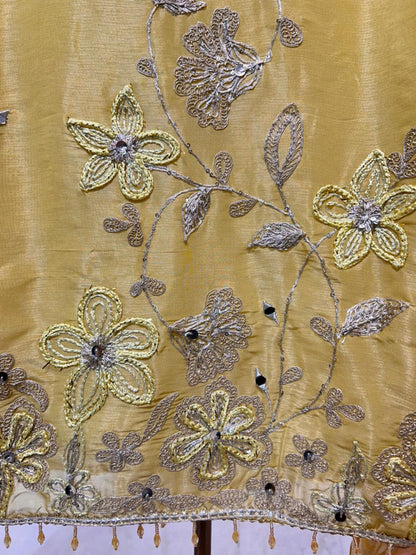 Gulbandhni Dori Suit (Yellow)