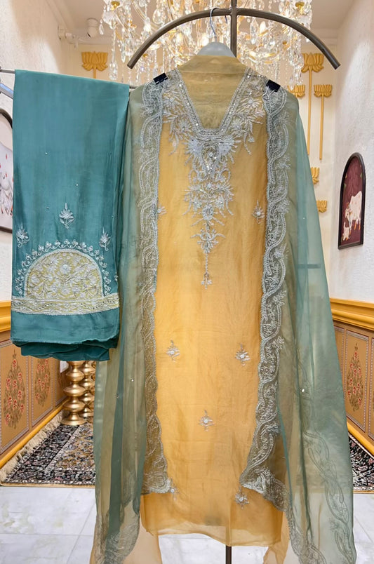Ruhmira Haathkaar Suit (Yellow)