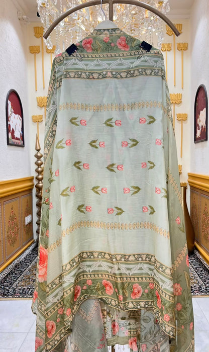 Aamira Dori Moti Organza Suit