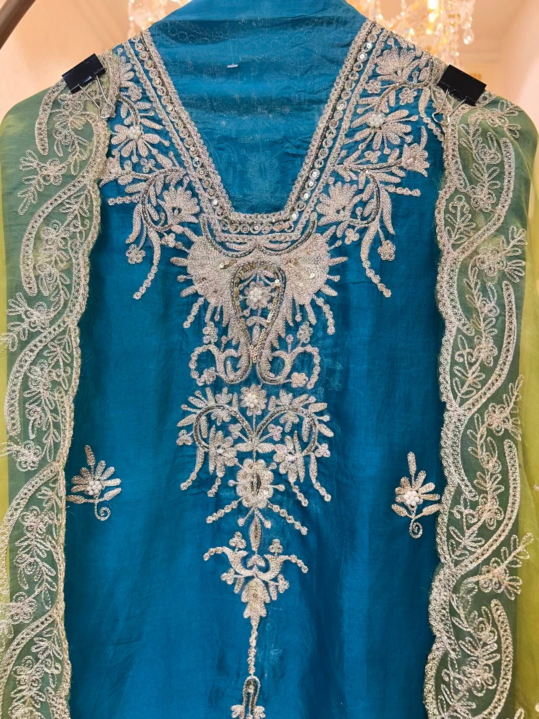 Ruhmira Haathkaar Suit (Blue)