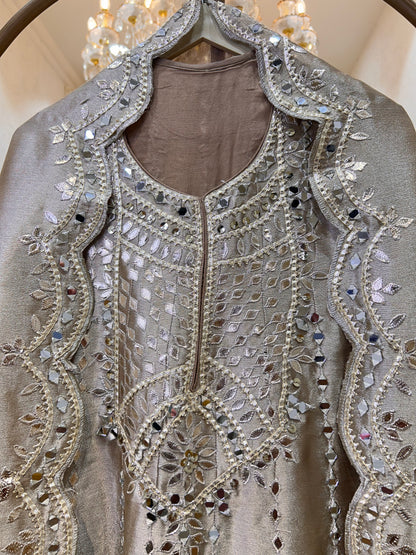 Kanchana Royale Suit